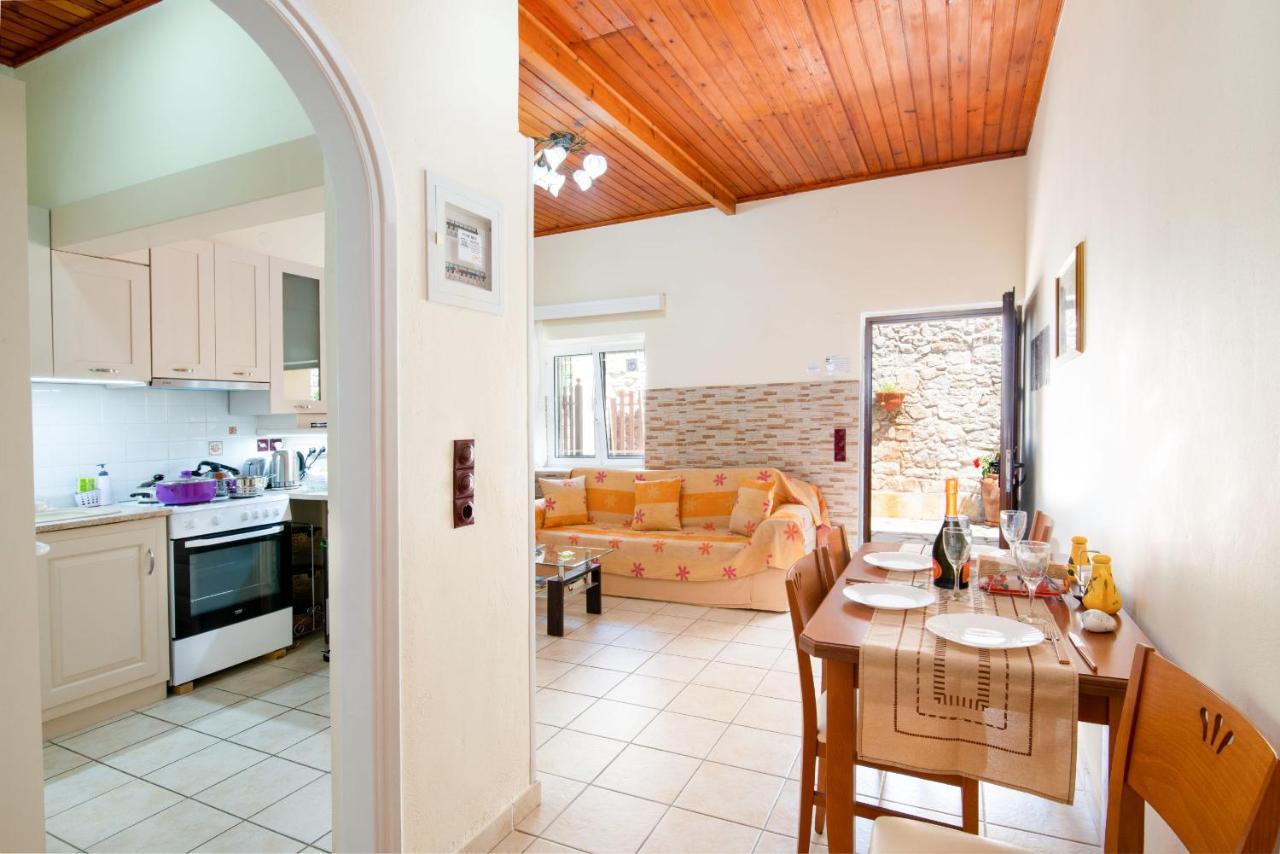 Nina Apartment Гайос Екстериор снимка